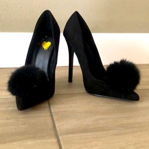 Black, Size 8, Suede Pumps with Pom-Poms